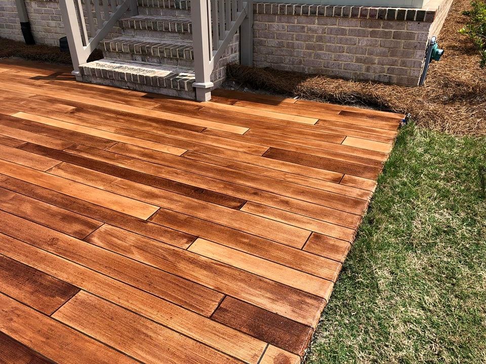wood grain stained stamped concrete