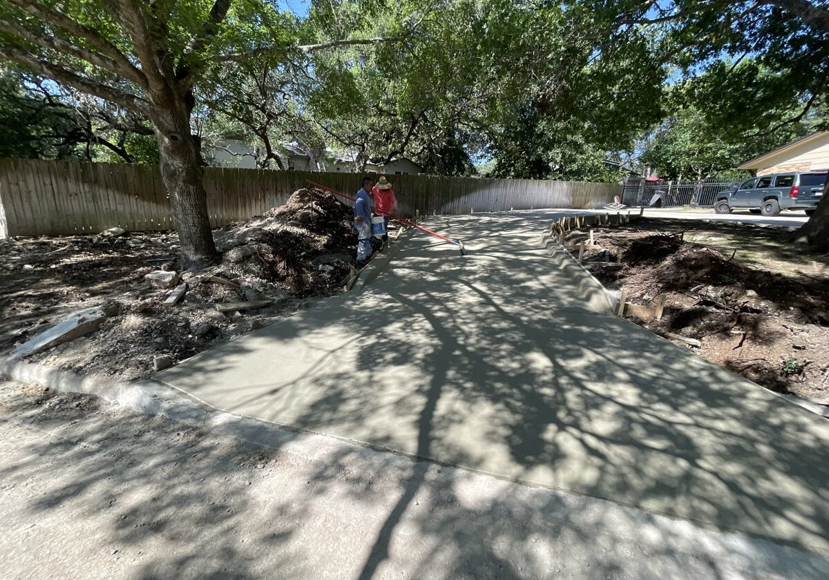 Residential_Construction_New_Concrete_Driveway_Shaded_Area.